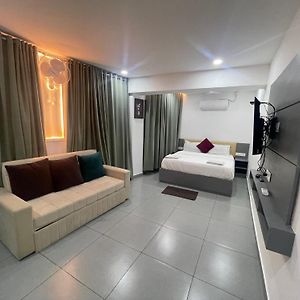 Pk Residency 1
